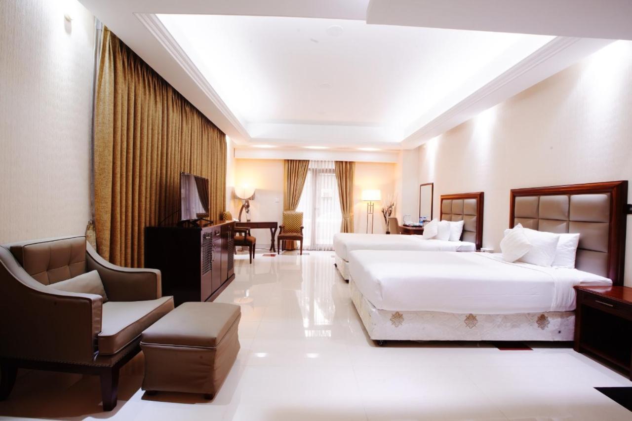 The Royal Paradise Dhaka Exterior foto