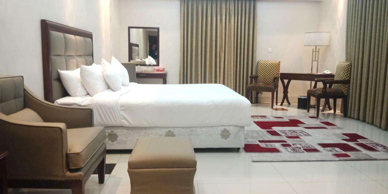 The Royal Paradise Dhaka Exterior foto